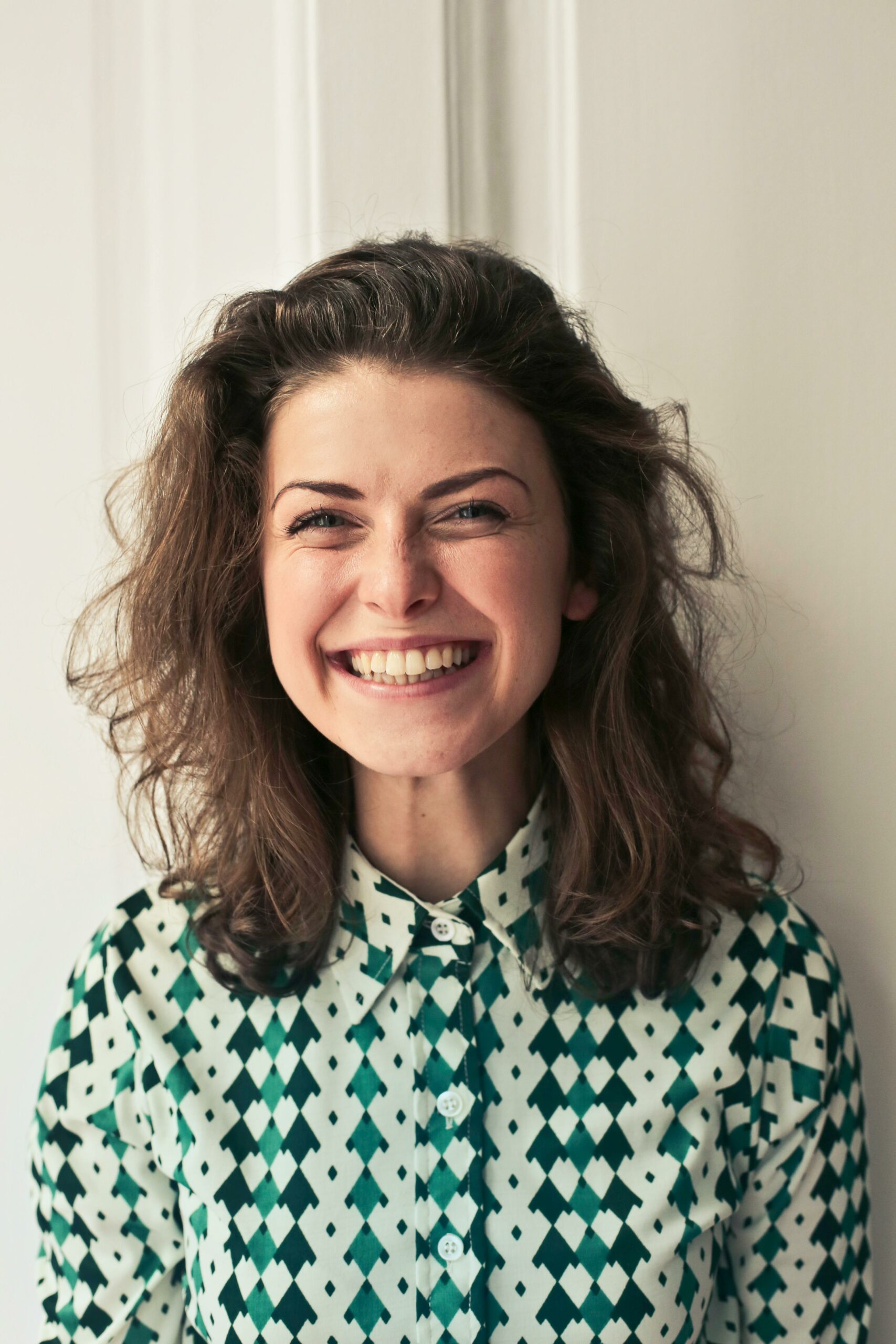 Julie V.